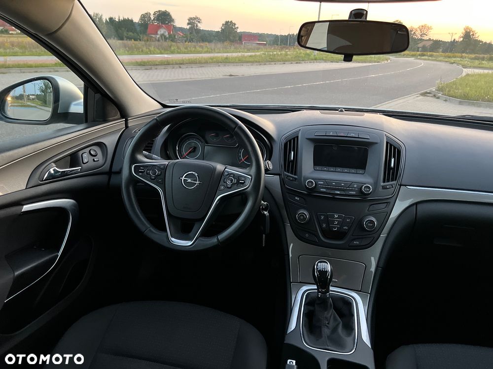 Opel Insignia 1.4 T Active S&S - 23