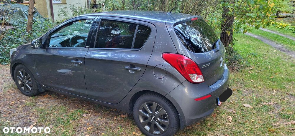 Hyundai I20