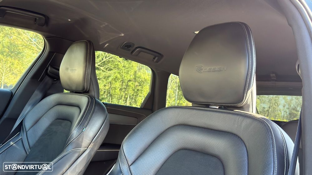 Volvo V90 2.0 D4 R-Design Geartronic - 26