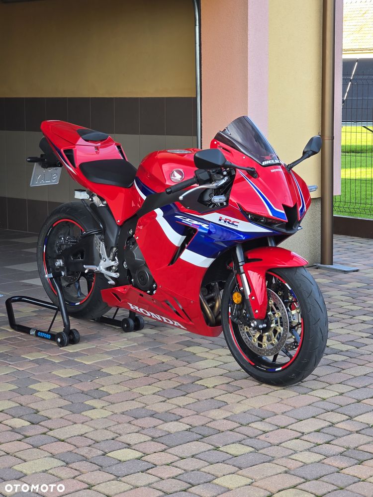 Honda CBR - 1