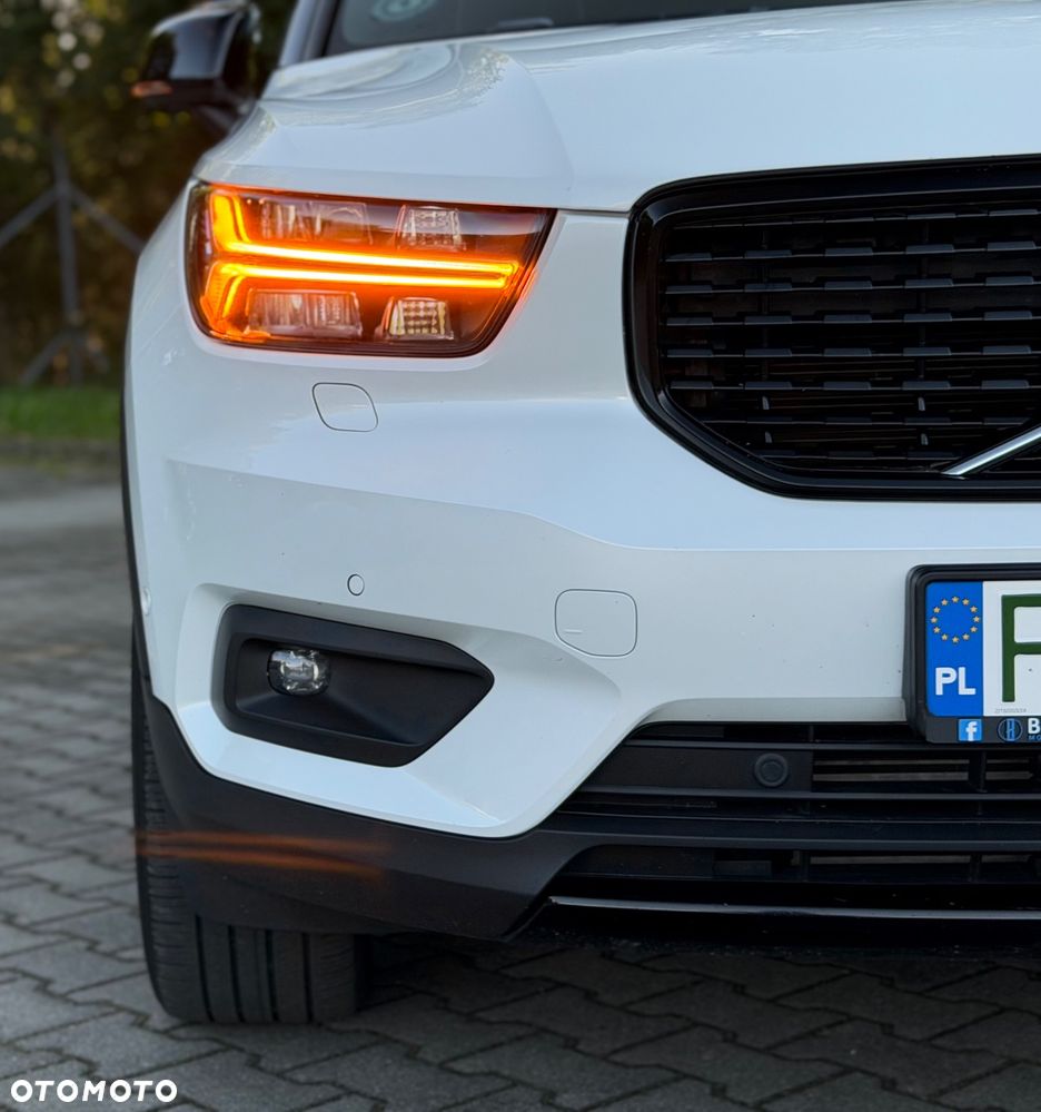Volvo XC 40 T5 AWD Geartronic R-Design - 24