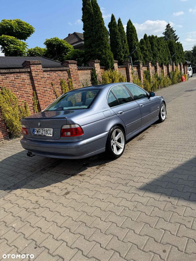 BMW Seria 5 520i - 5