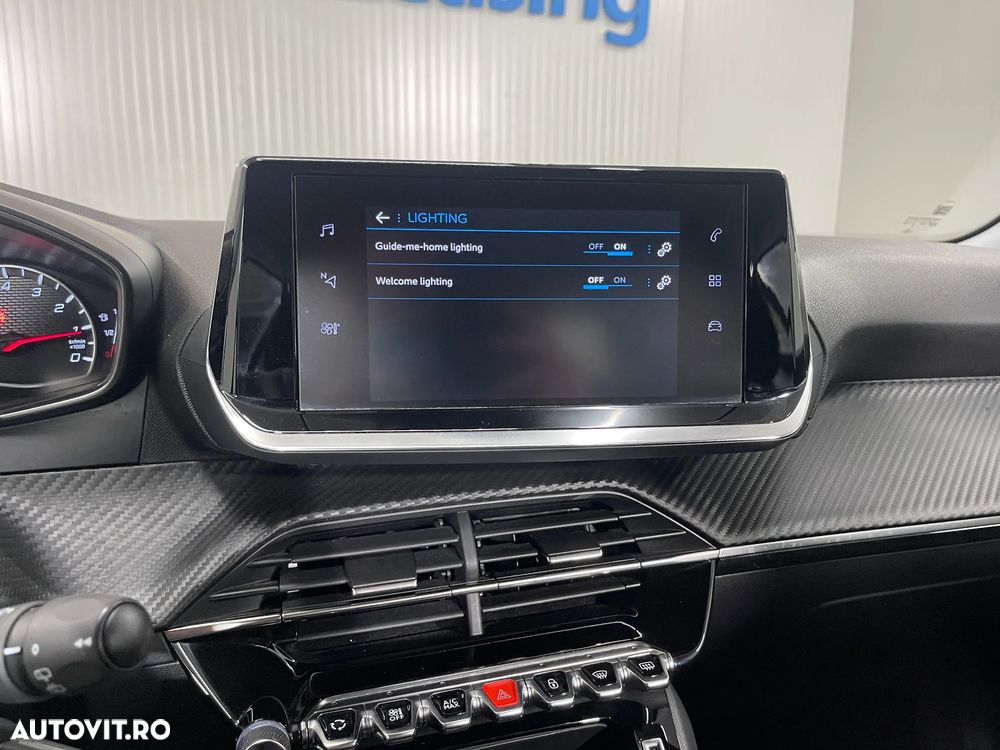 Peugeot 2008 BlueHDi 130 EAT8 Active - 18