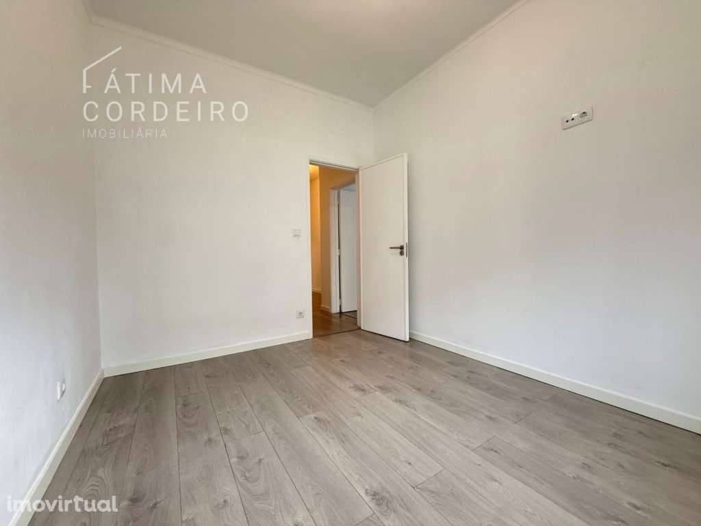 T2 completamente remodelado Barreiro - Grande imagem: 5/16