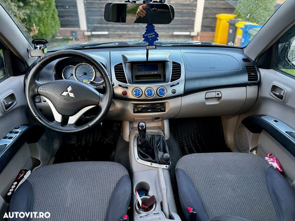 Mitsubishi L200 Double Cab 2.5 DI-D M/T Intense U89 - 14