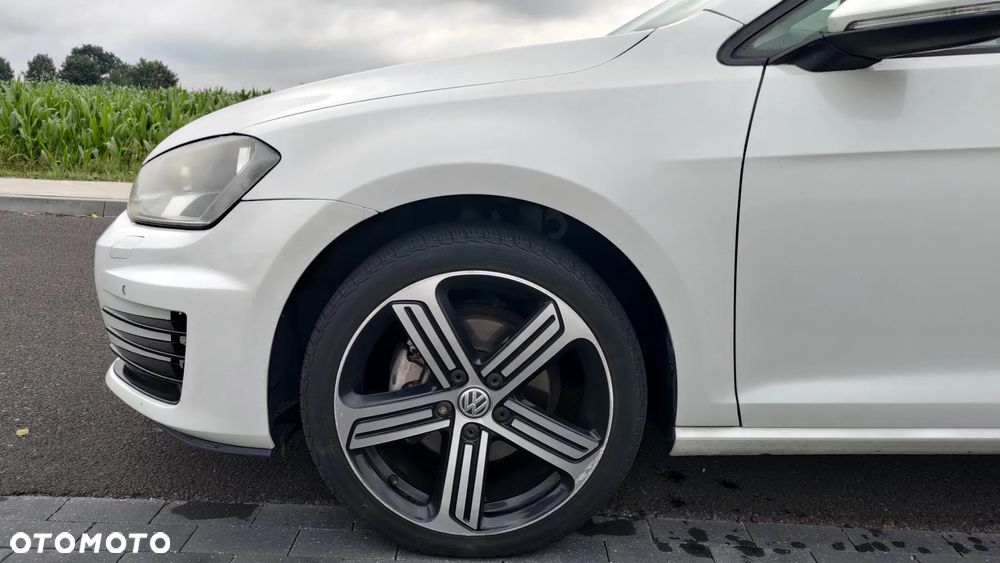 Volkswagen Golf 1.6 TDI BlueMotion Technology Cup - 10