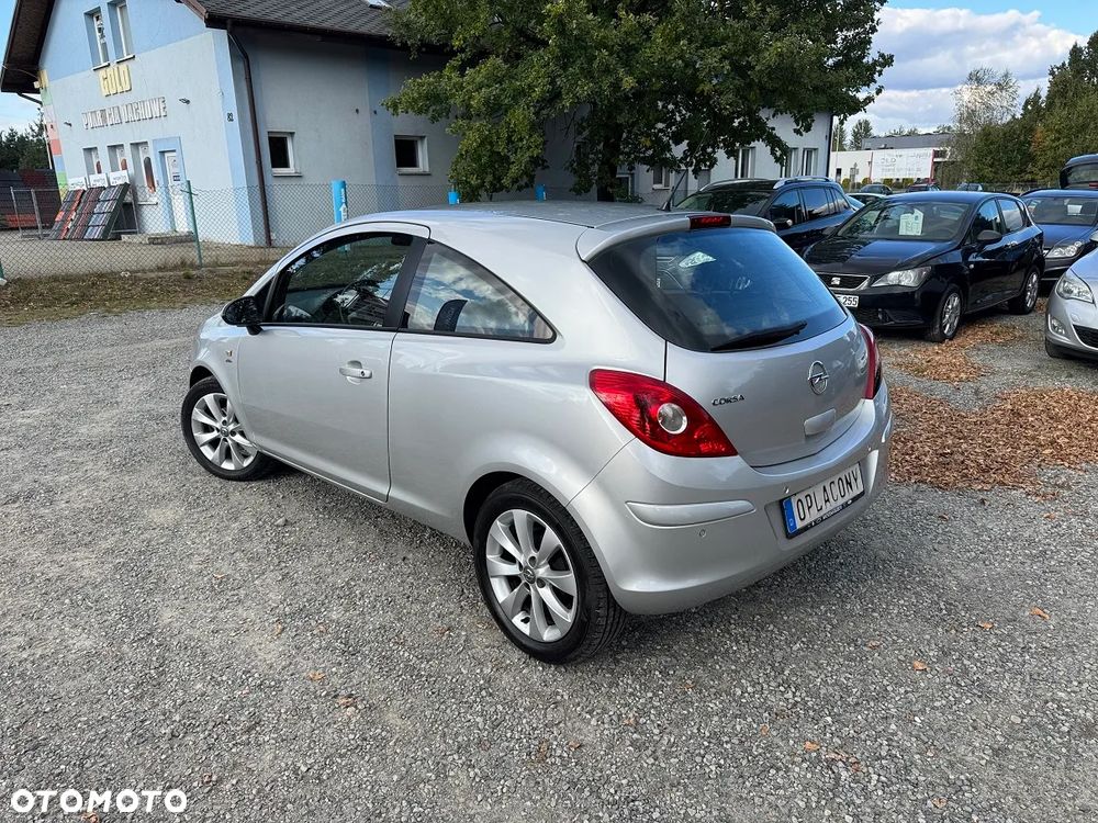Opel Corsa 2014 photo 4