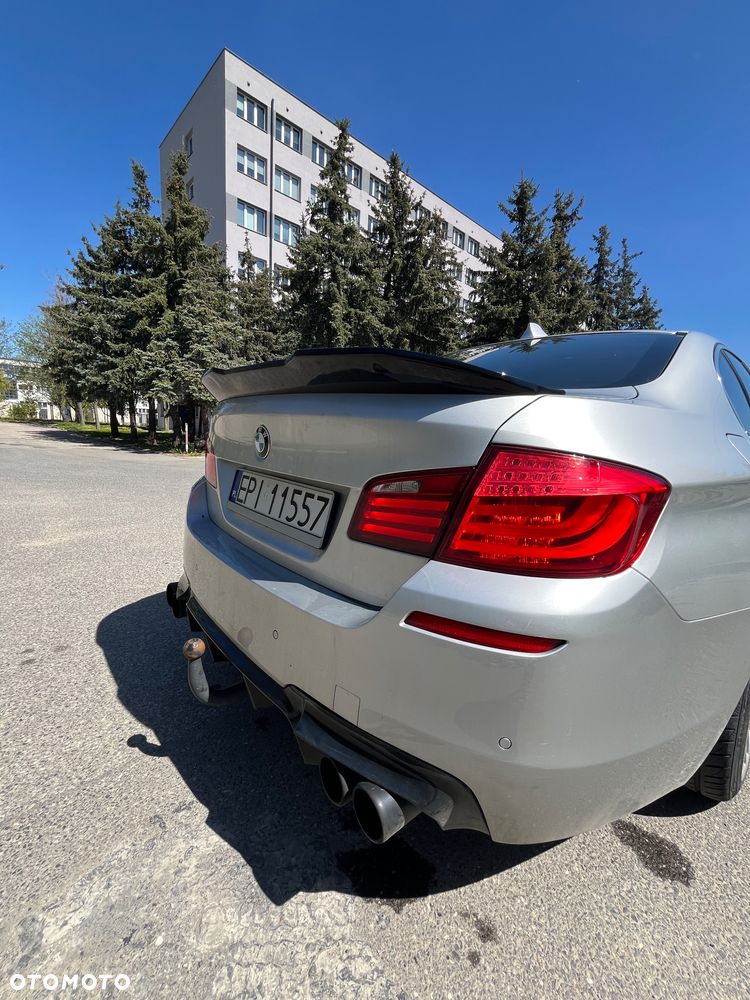 BMW Seria 5 520d - 25