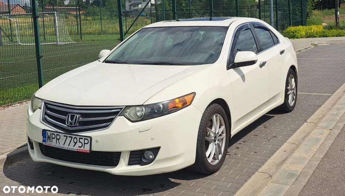 Honda Accord 2.4 Automatik Executive - 1