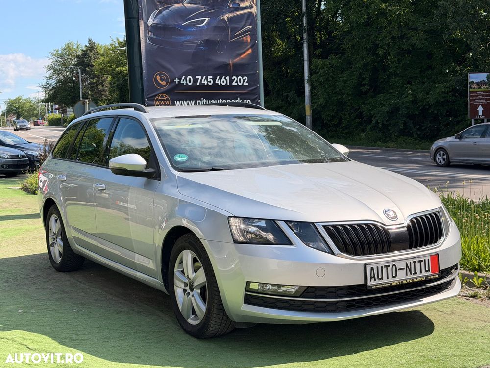 Skoda Octavia - 1