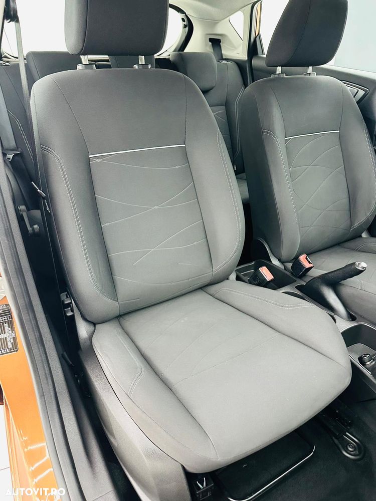 Ford Fiesta 1.0 EcoBoost SYNC Edition - 17