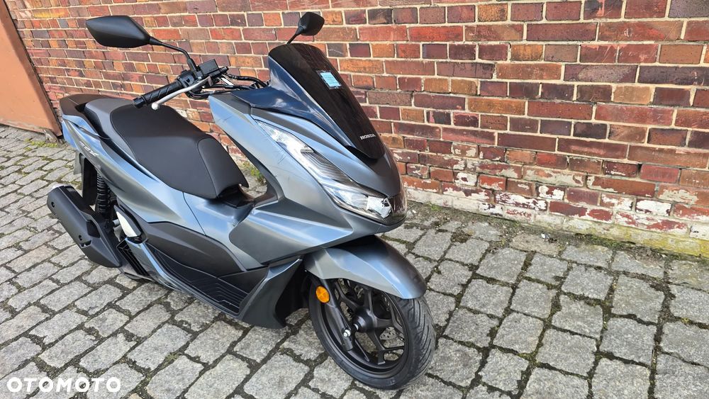 Honda PCX - 23