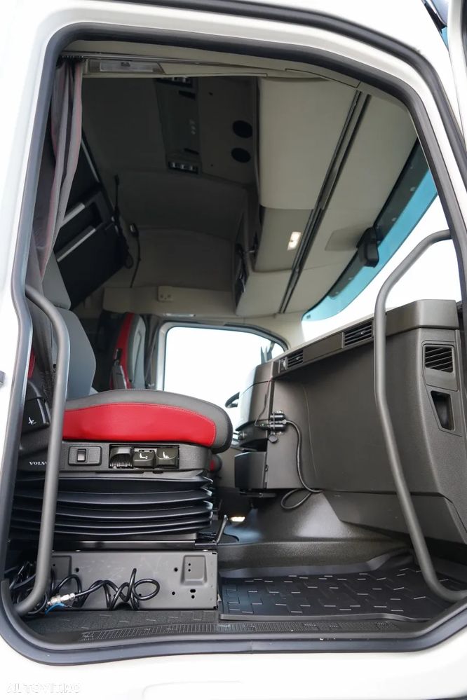 Volvo FH 460 / LOWDECK / MEGA / I-PARK COOL / I-SHIFT - 37