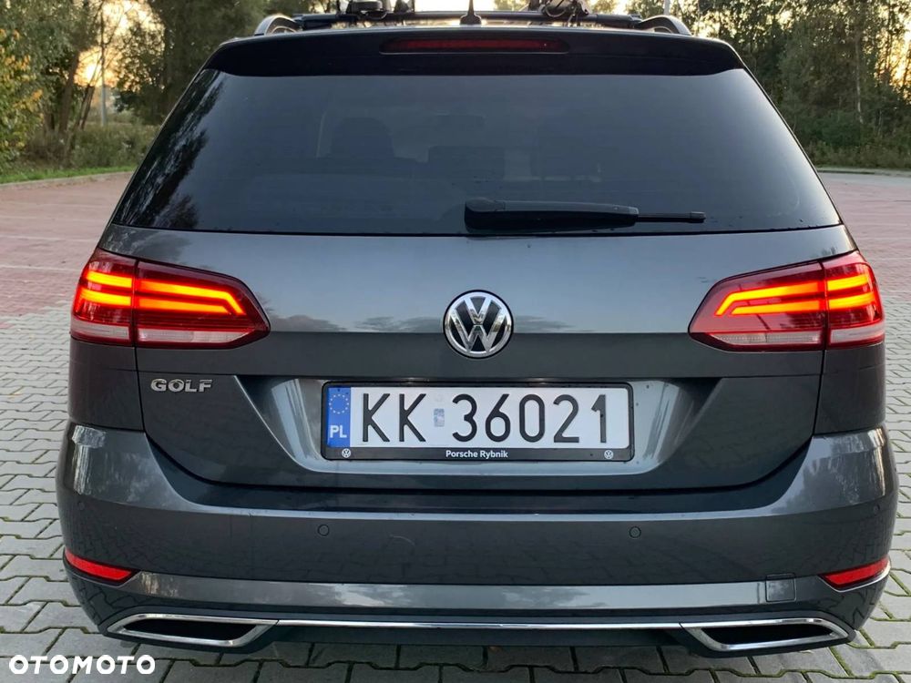 Volkswagen Golf - 5