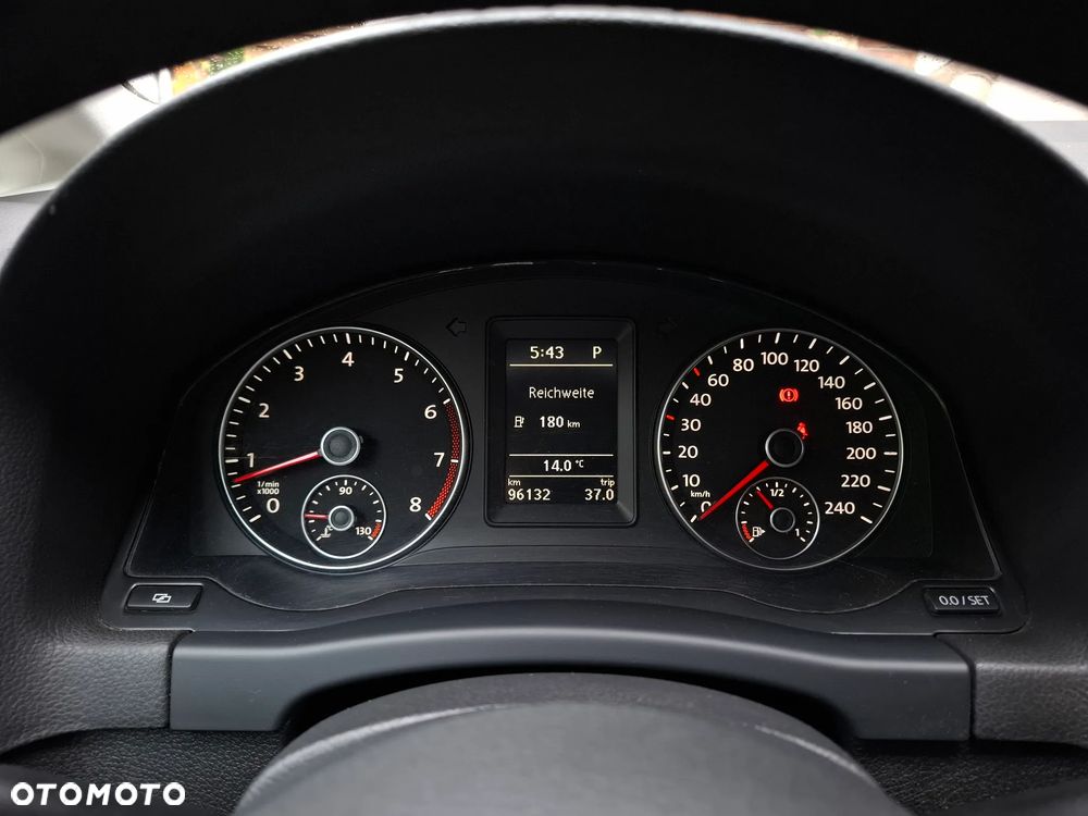 Volkswagen Golf Plus 1.2 TSI DSG Comfortline - 13