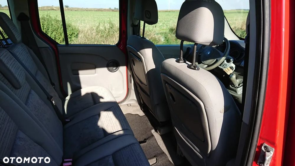 Renault Kangoo 1.6 16V Oasis2 - 12