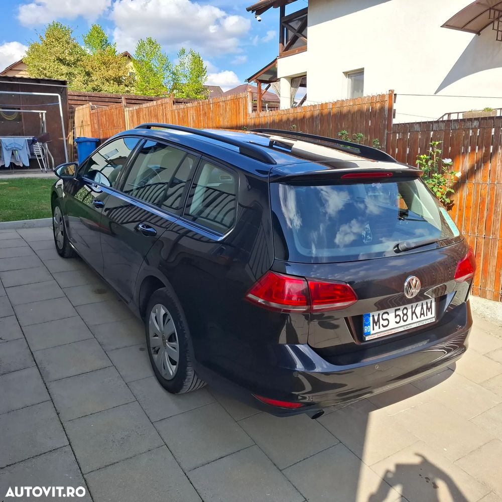 Volkswagen Golf 1.6 TDI DPF BlueMotion Technology Comfortline - 13