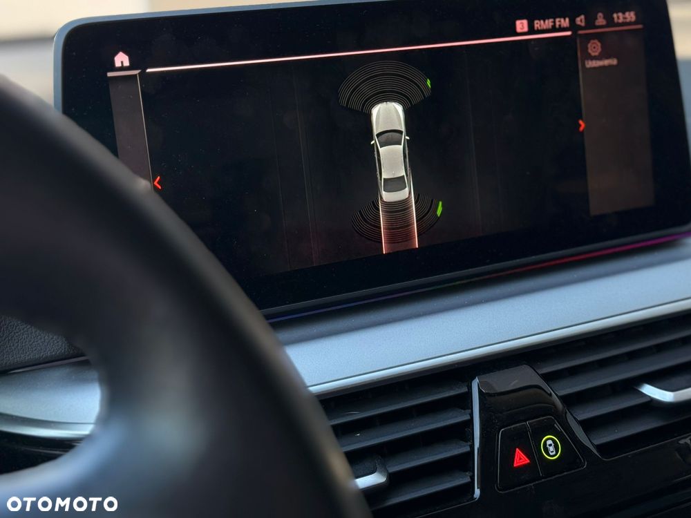 BMW Seria 5 518d - 17