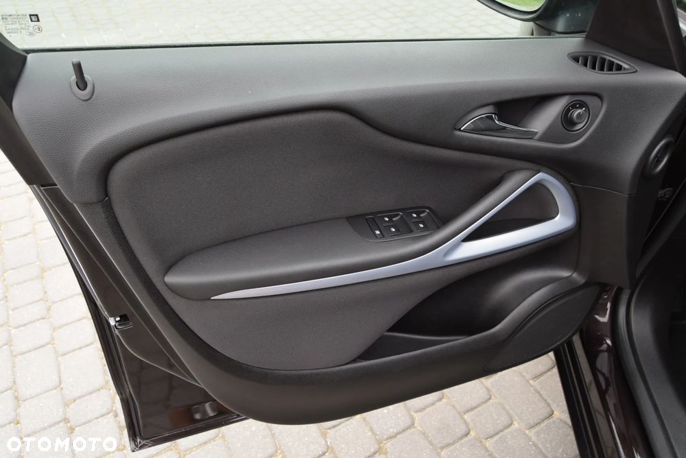 Opel Zafira 1.6 CDTI Enjoy - 25