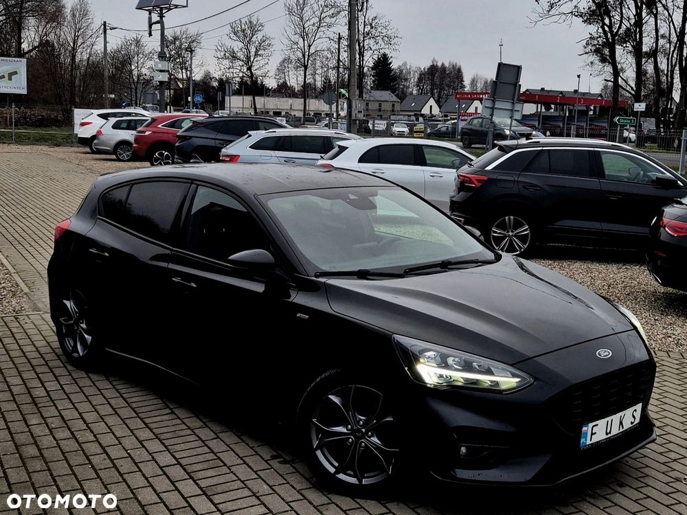 Ford Focus 1.5 EcoBoost ST-Line - 14