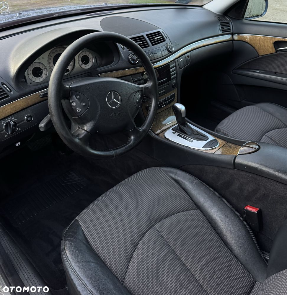 Mercedes-Benz Klasa E - 6