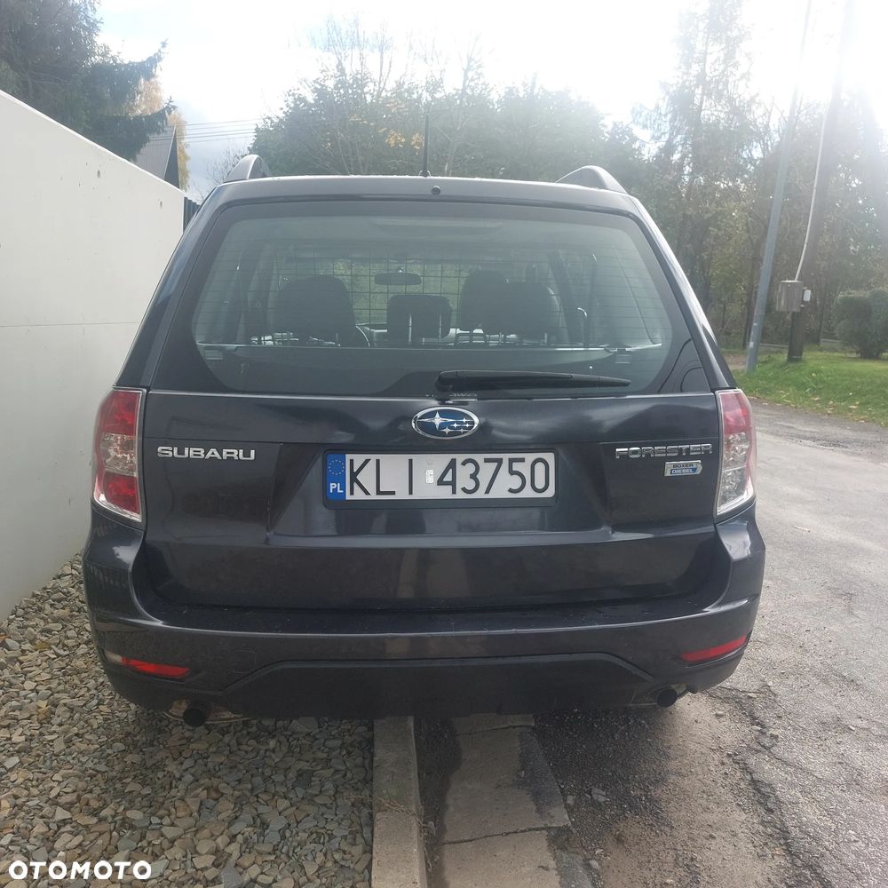 Subaru Forester 2.0D XE 000 Euro5 - 4