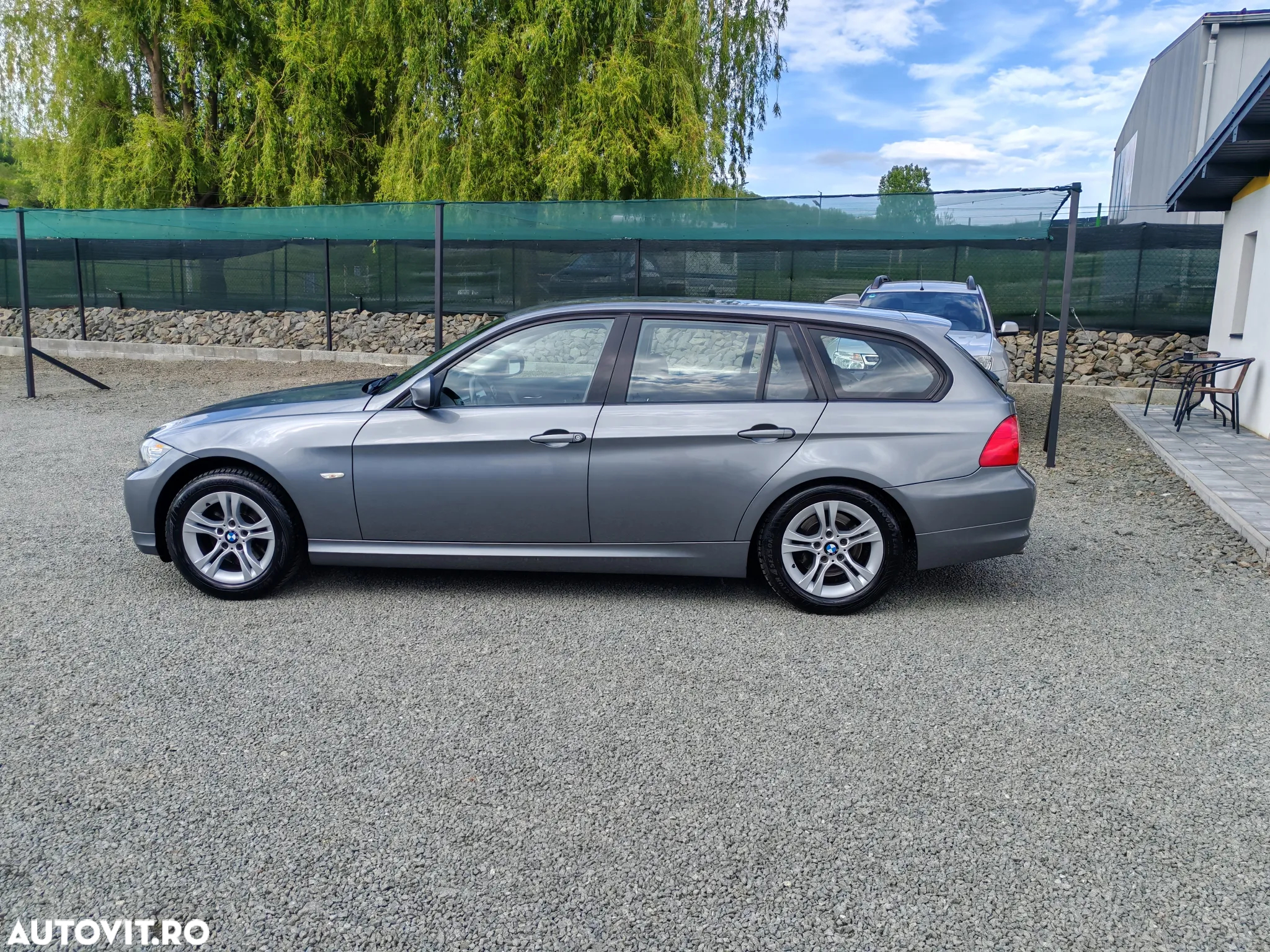 BMW Seria 3 318d Touring Aut. Modern Line - 5