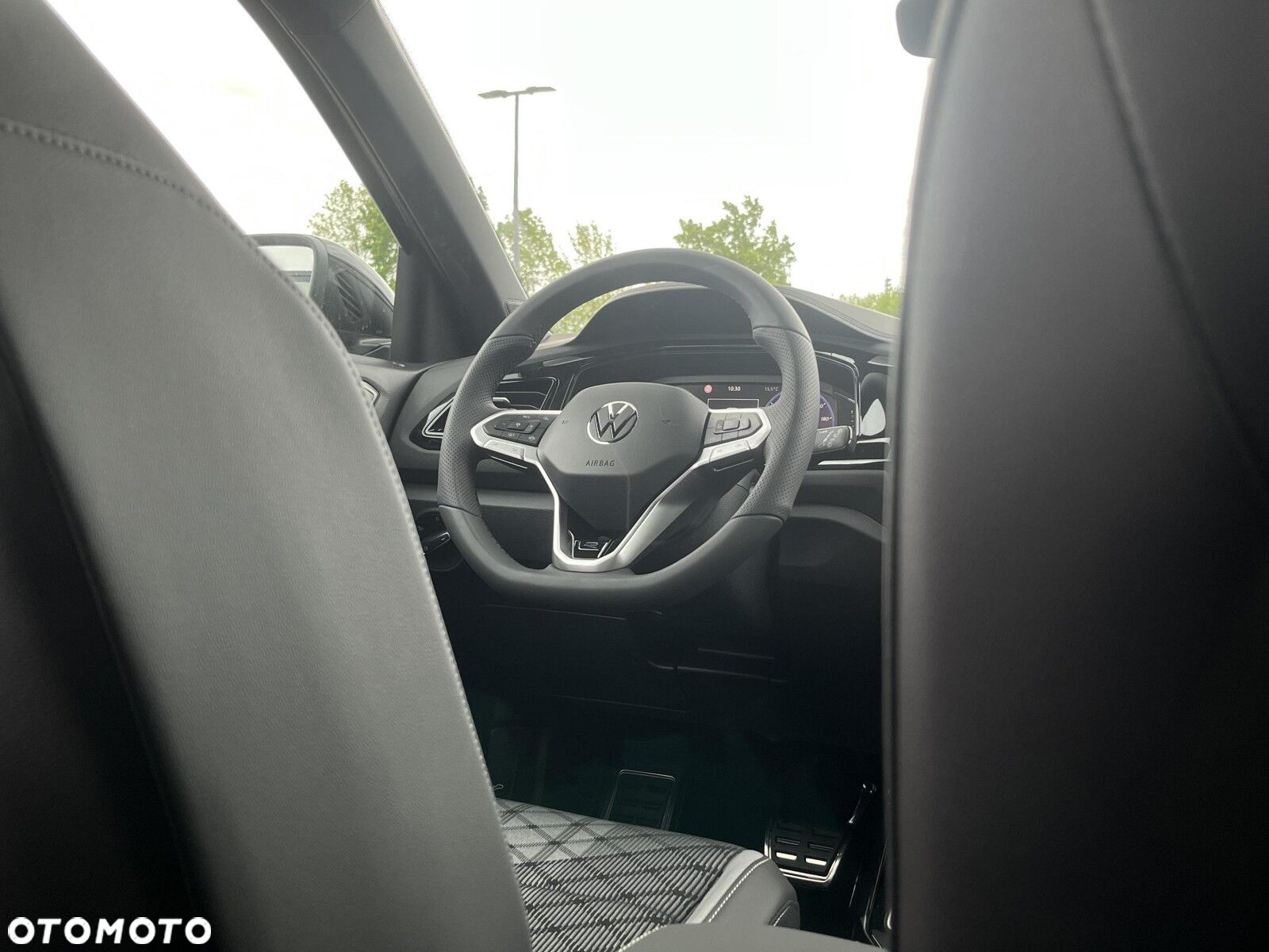 Volkswagen T-Roc - 19