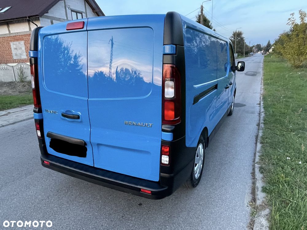 Renault Trafic - 11