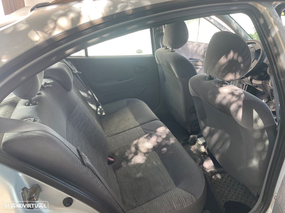 Renault Mégane 1.9 dTi Air - 9
