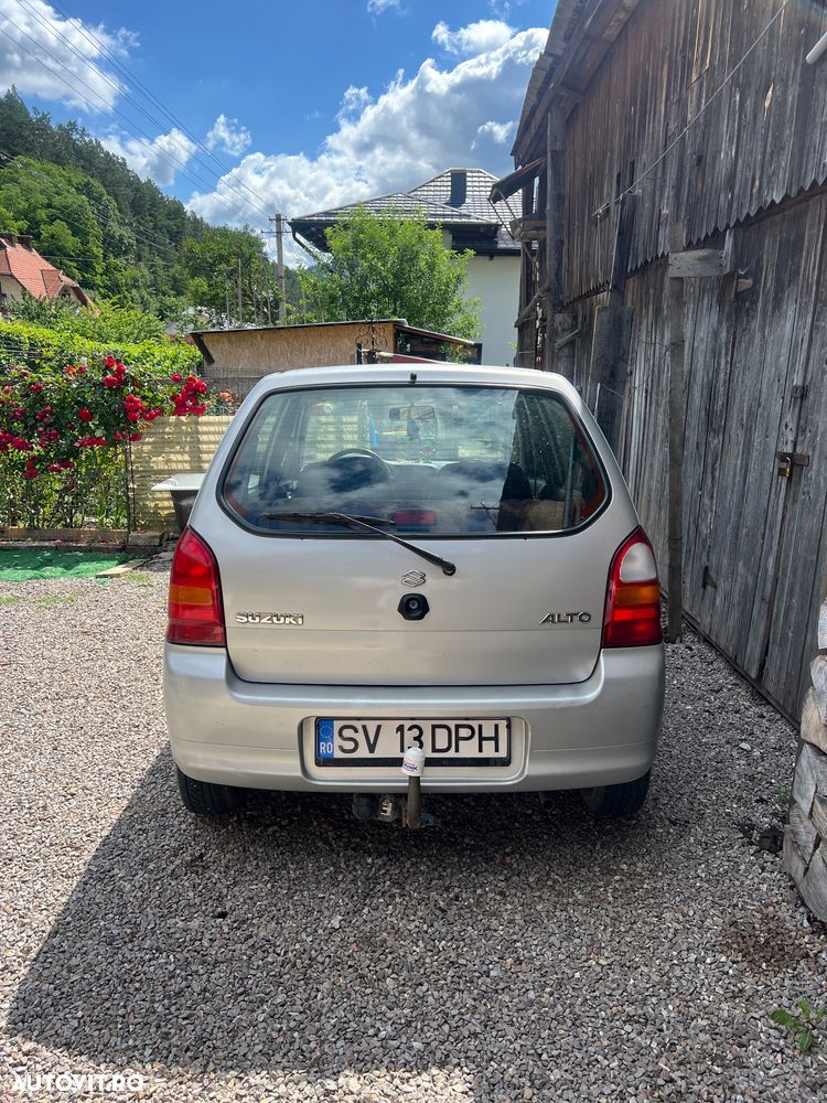 Suzuki Alto - 2