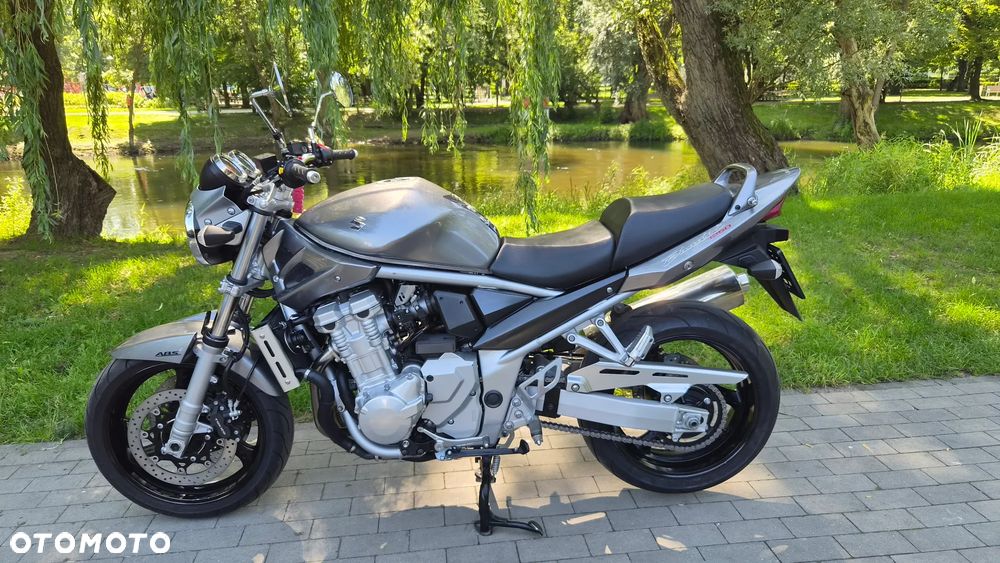 Suzuki Bandit - 2