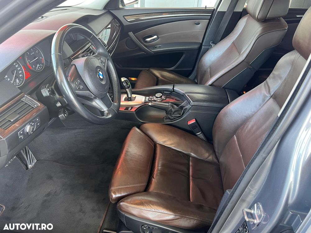 BMW Seria 5 520d Aut. Edition Exclusive - 12