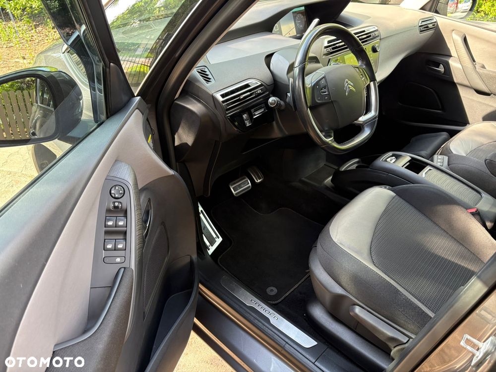 Citroën C4 Grand Picasso - 18