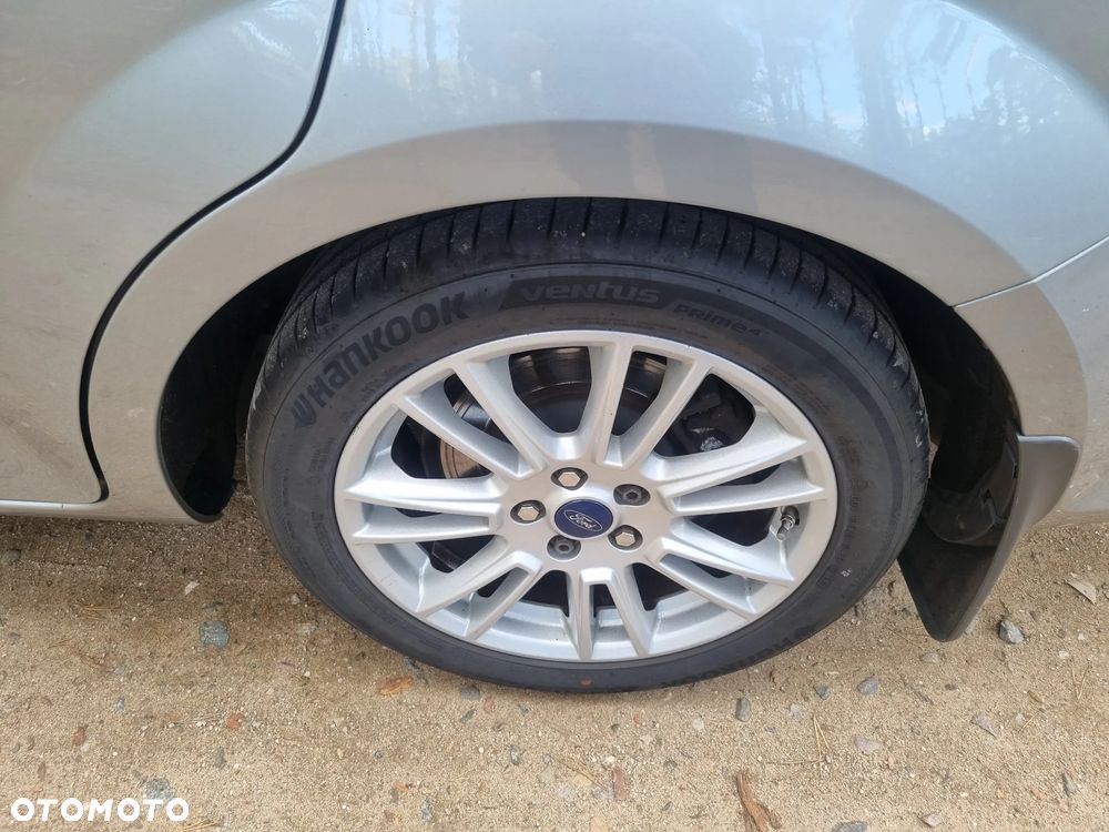 Ford Mondeo - 22