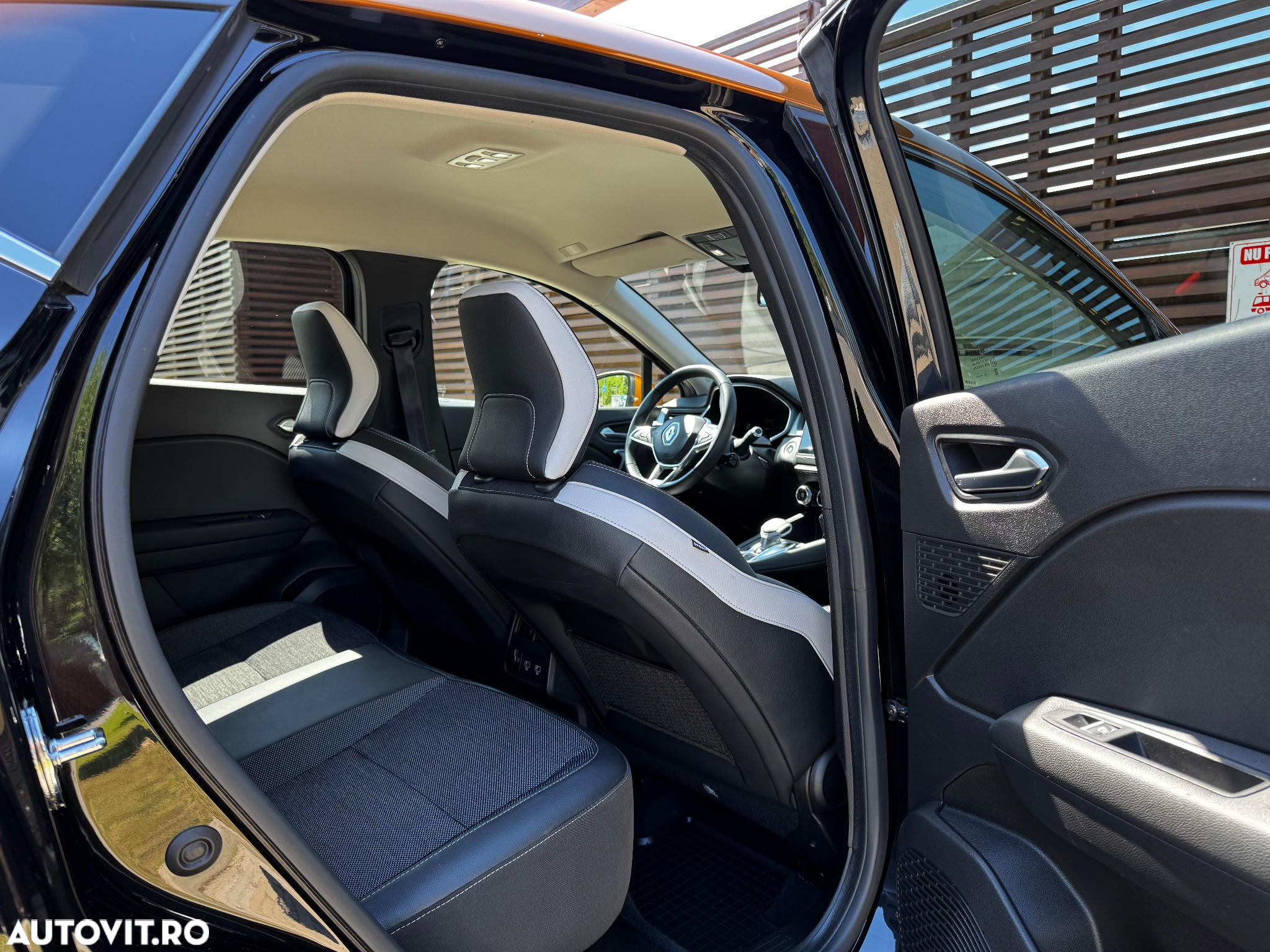 Renault Captur - 21