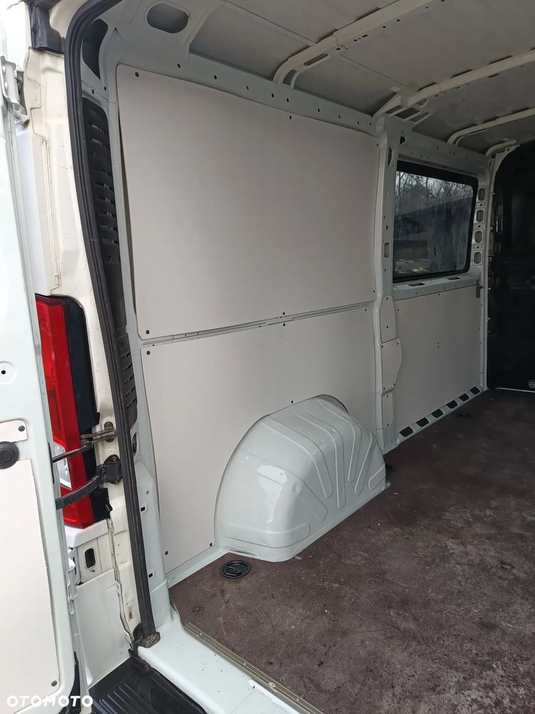 Citroën Jumper L2H1 2.2 diesel 150 kM manual 2015 rok ZAREJESTROWANY, WEBASTO, BEZWYPADKOWY, ORGINALNY PRZEBIEG, ZADBANY!!! - 20