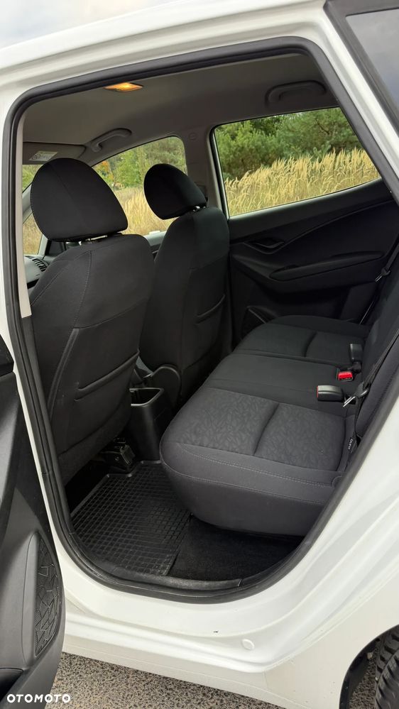 Hyundai ix20 1.6 Comfort - 16