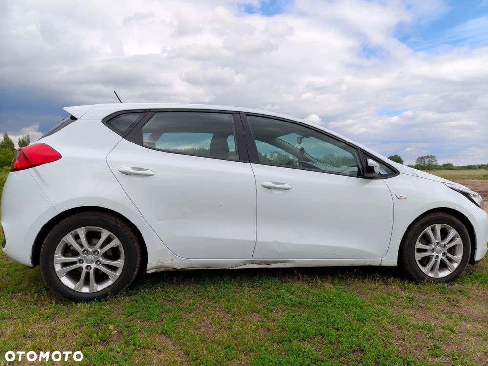 Kia Ceed 1.6 CRDi M - 3