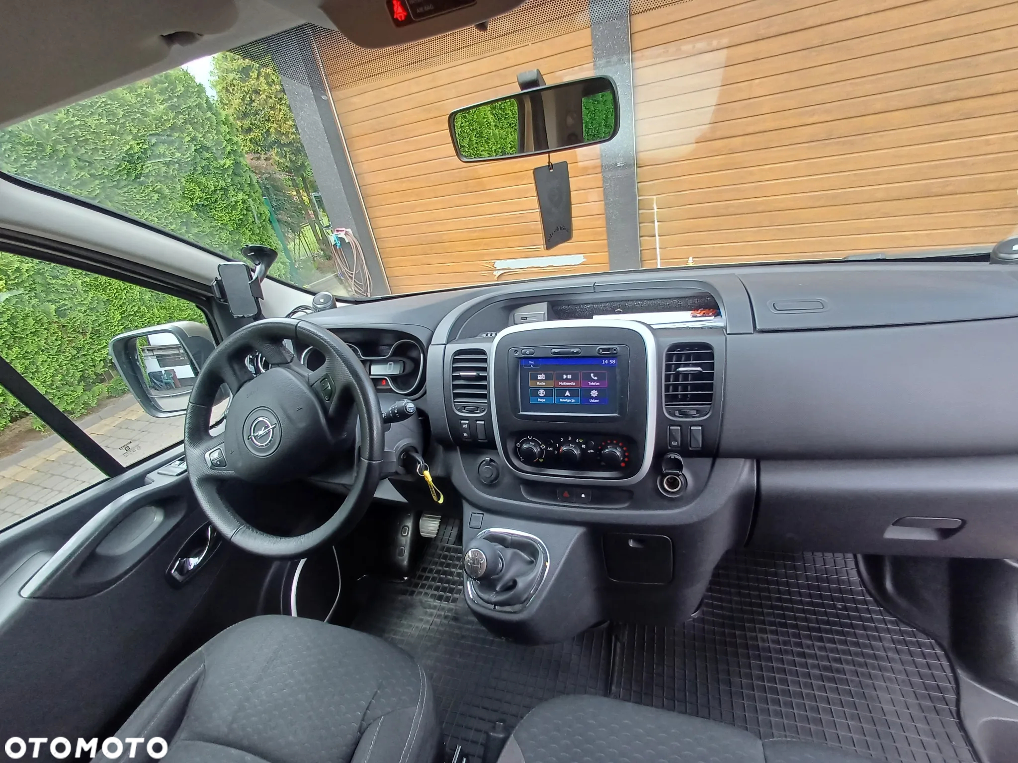 Opel Vivaro - 20