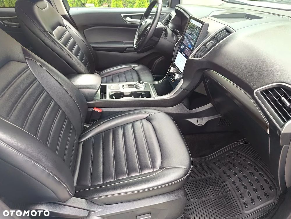 Ford Edge - 22