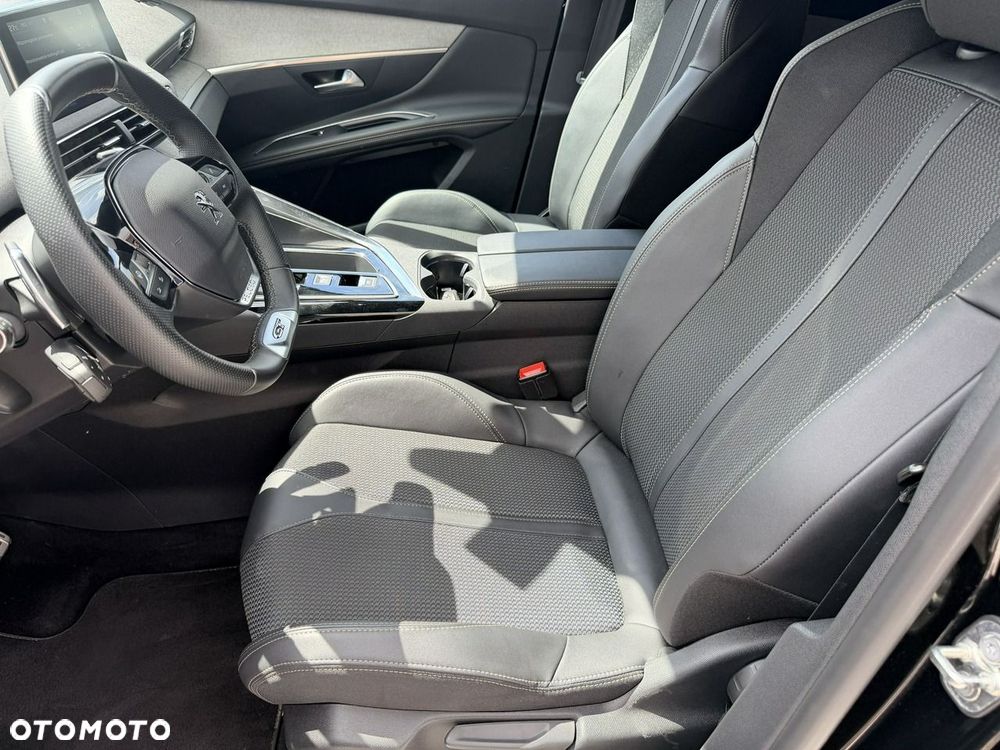 Peugeot 3008 1.2 PureTech GT S&S EAT8 - 26