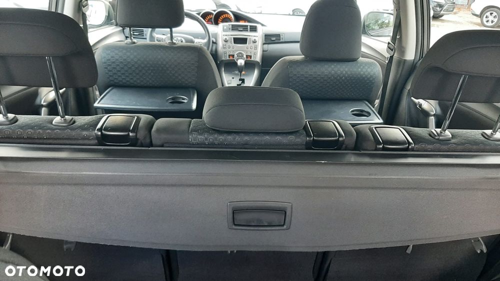 Toyota Verso 1.8 Multidrive Edition - 9