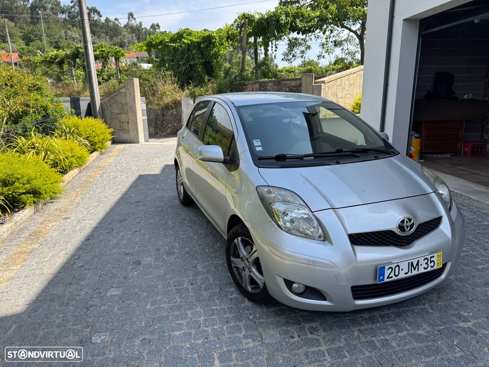 Toyota Yaris 1.4 D-4D Comfort+AC+VSC - 16