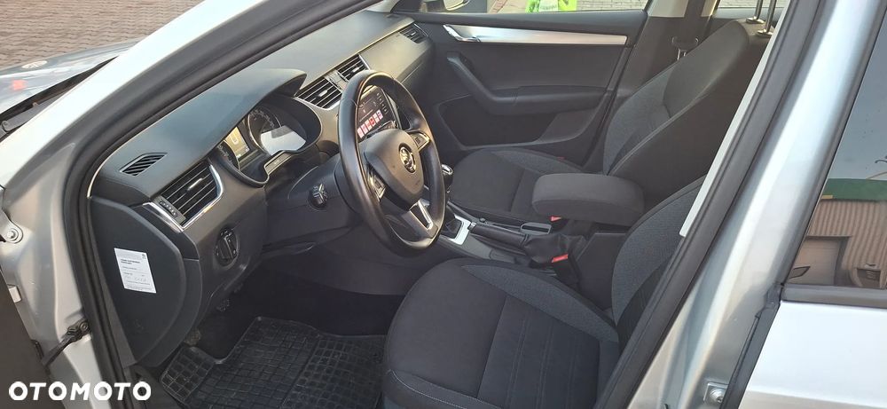Skoda Octavia 1.6 TDI Ambition - 13