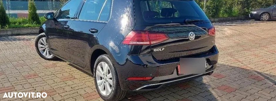 Volkswagen Golf 1.6 TDI Comfortline - 15