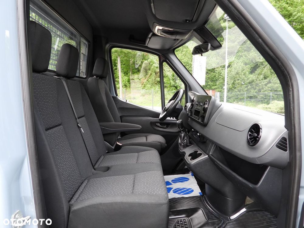 Mercedes-Benz SPRINTER 315 SKRZYNIA 8 PALET TEMPOMAT KLIMATYZACJA  150KM - 36