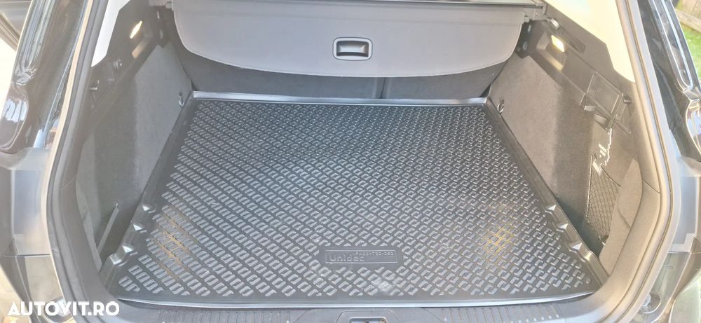 Ford Focus 1.5 EcoBlue Titanium X - 28