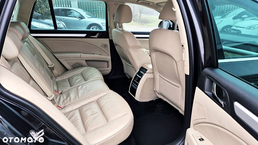 Skoda Superb 1.8 TSI DSG Exclusive - 35