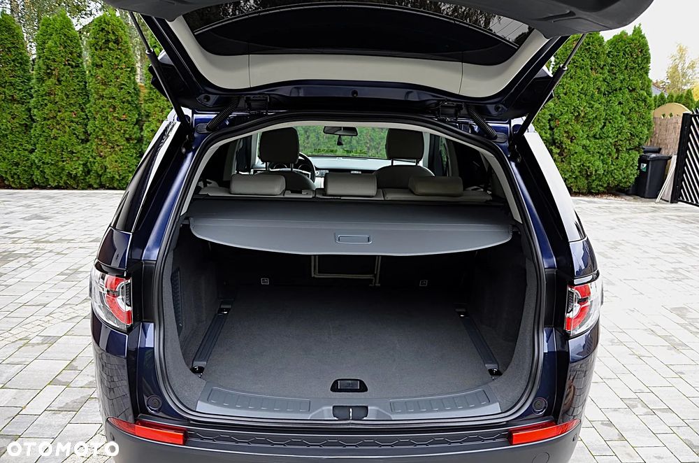 Land Rover Discovery Sport 2.0 TD4 HSE - 26